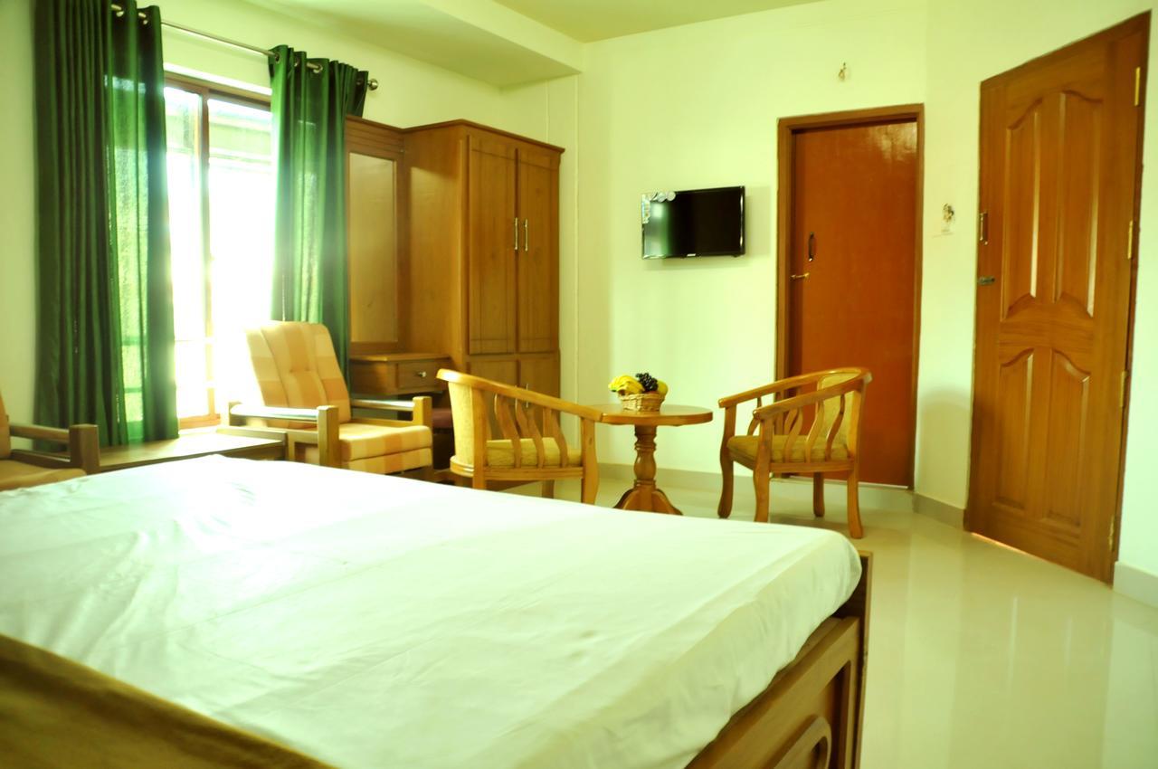 Hotel Madikeri Heritage Eksteriør billede