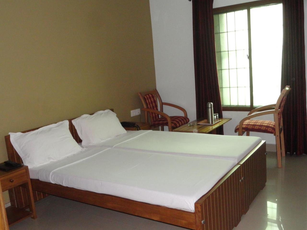 Hotel Madikeri Heritage Eksteriør billede