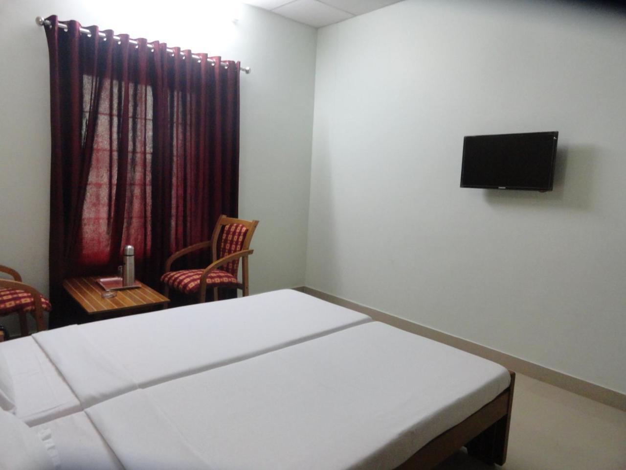 Hotel Madikeri Heritage Eksteriør billede
