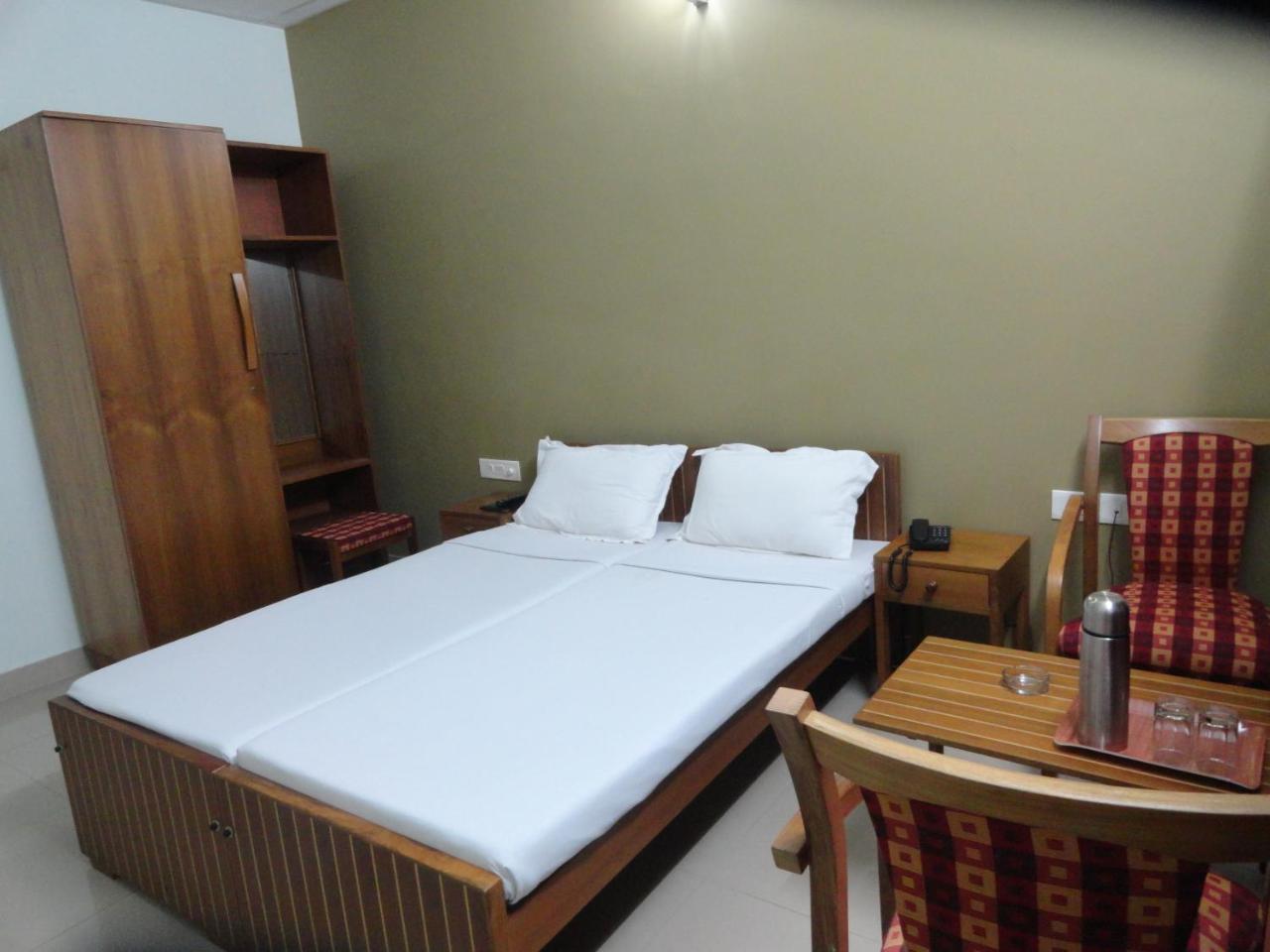 Hotel Madikeri Heritage Eksteriør billede