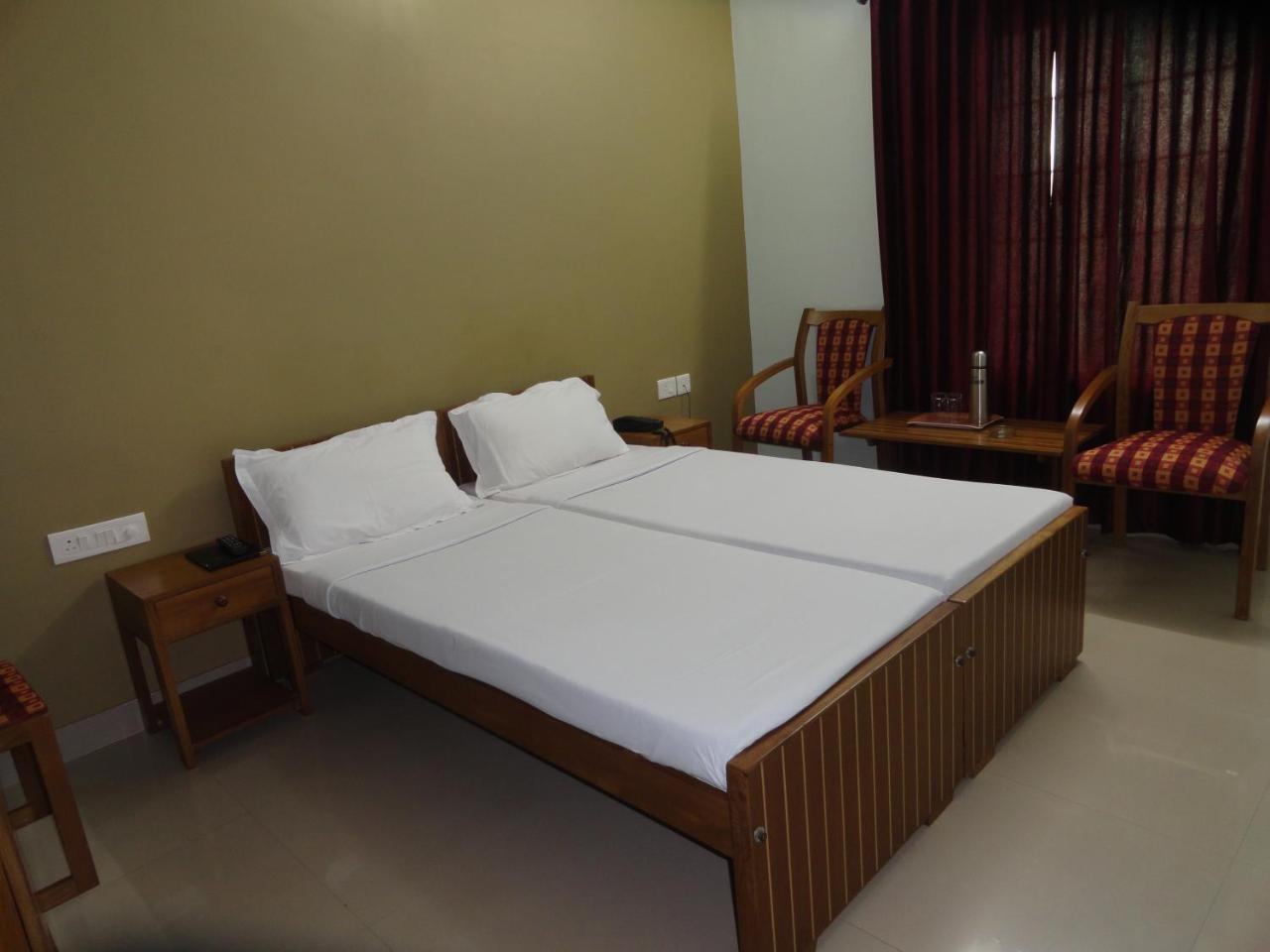 Hotel Madikeri Heritage Eksteriør billede